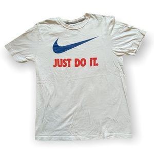 Men's Nike Just Do It Short Sleeve White Tee Blue Red Swoosh Size Large